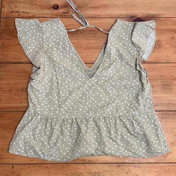 Abercrombie & Fitch Flutter sleeve trapeze top M - Picture 3 of 11